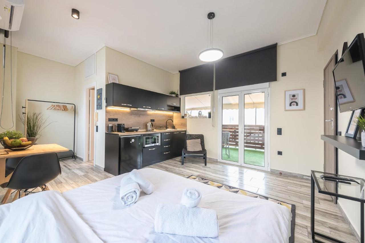 Petralona Stylish Penthouse דירה *