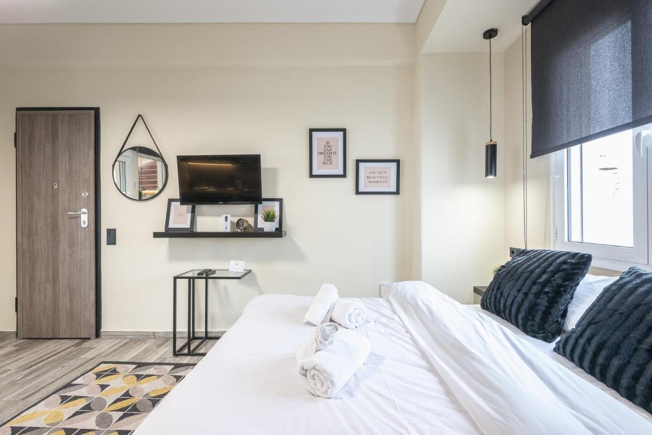 Petralona Stylish Penthouse דירה