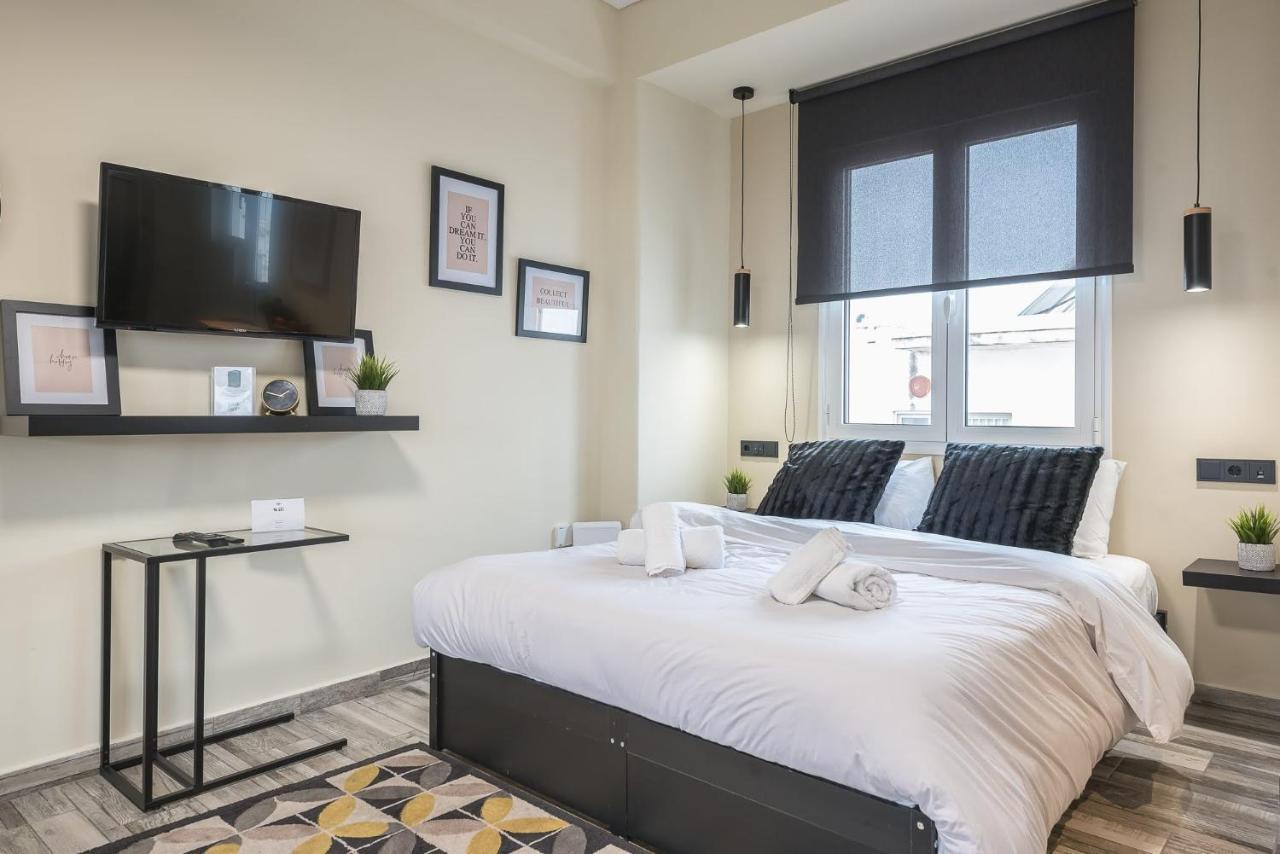 דירה Petralona Stylish Penthouse אתונה