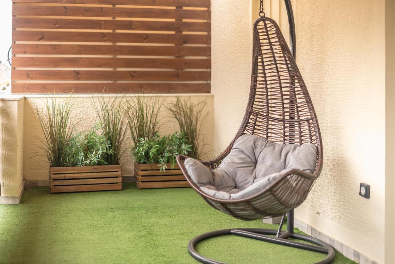 Petralona Stylish Penthouse *